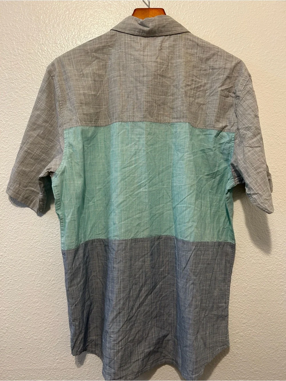 Ocean Current Men’s Short-Sleeve Colorblock Button-Up - Seafoam & Gray